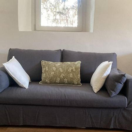 Charme Nel Borgo Appartamento Lina Corniglio Exterior foto